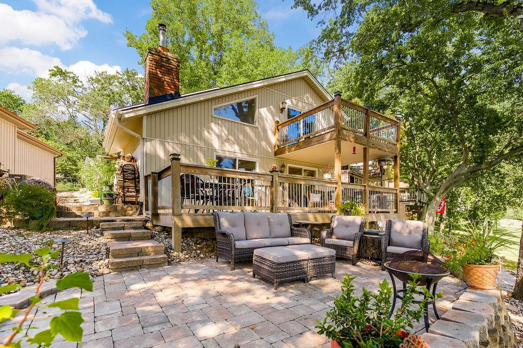 Featured property at 621 NW North Shore Drive