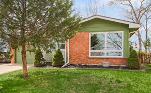818 NW South Shore Drive